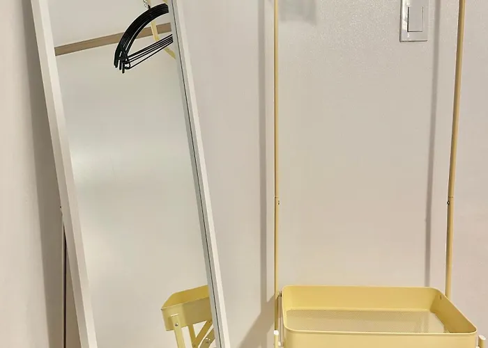 Cream Chacha 5min Flat Walk To Hongdae Station 2br 3beds Ferienhaus *