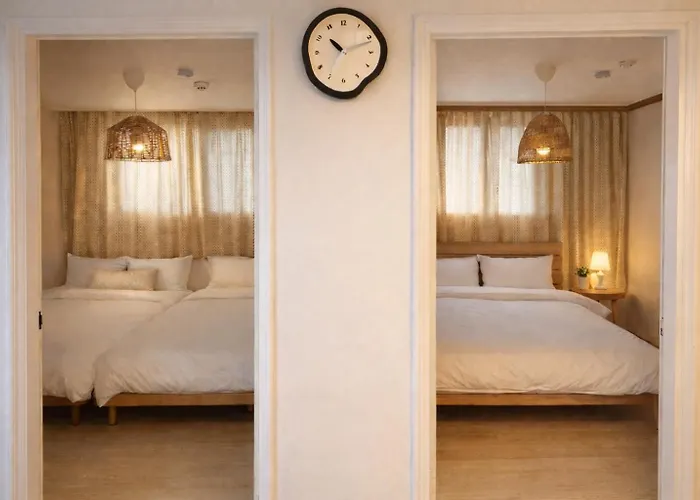 Cream Chacha 5min Flat Walk To Hongdae Station 2br 3beds Ferienhaus Seoul