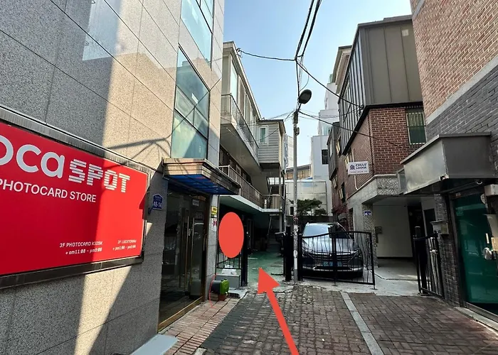 Cream Chacha 5min Flat Walk To Hongdae Station 2br 3beds Seoul